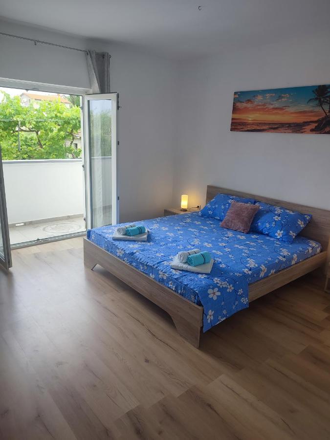 Apartment Valeria Lopar Exterior foto